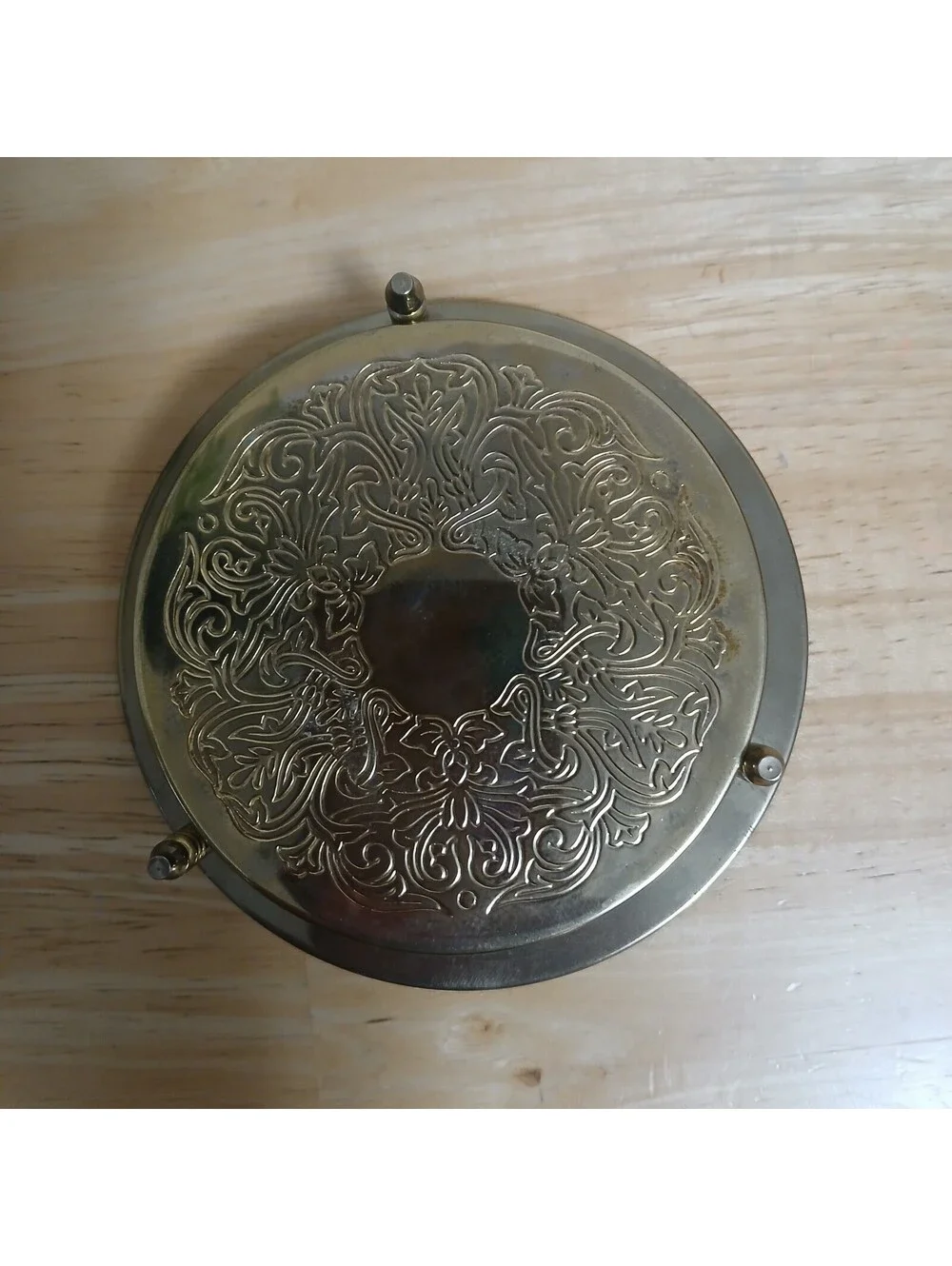 VTG Set of 6 Brass Plated Coasters with Holder Etched Scroll Design HK